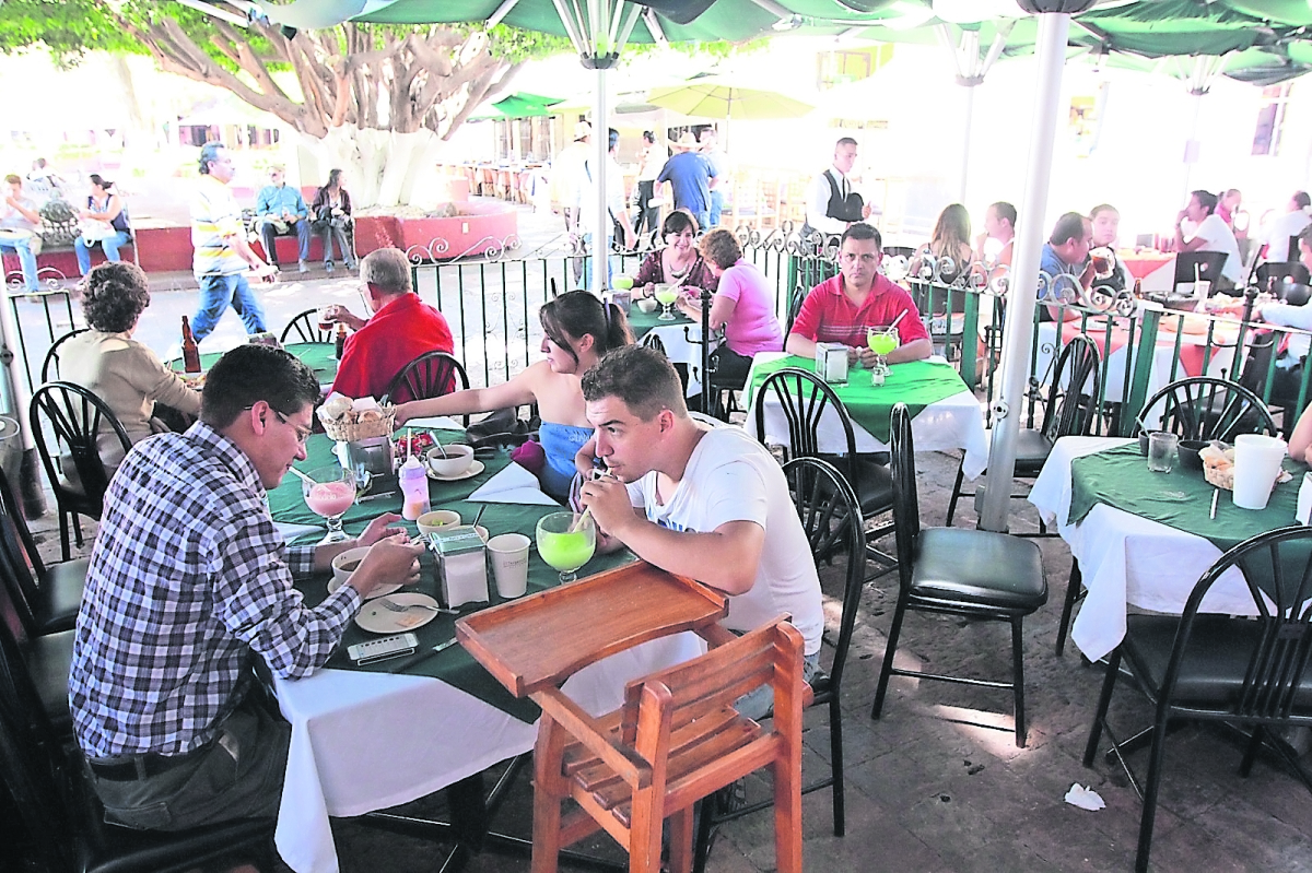 Restauranteros subirán ventas este 2 de junio