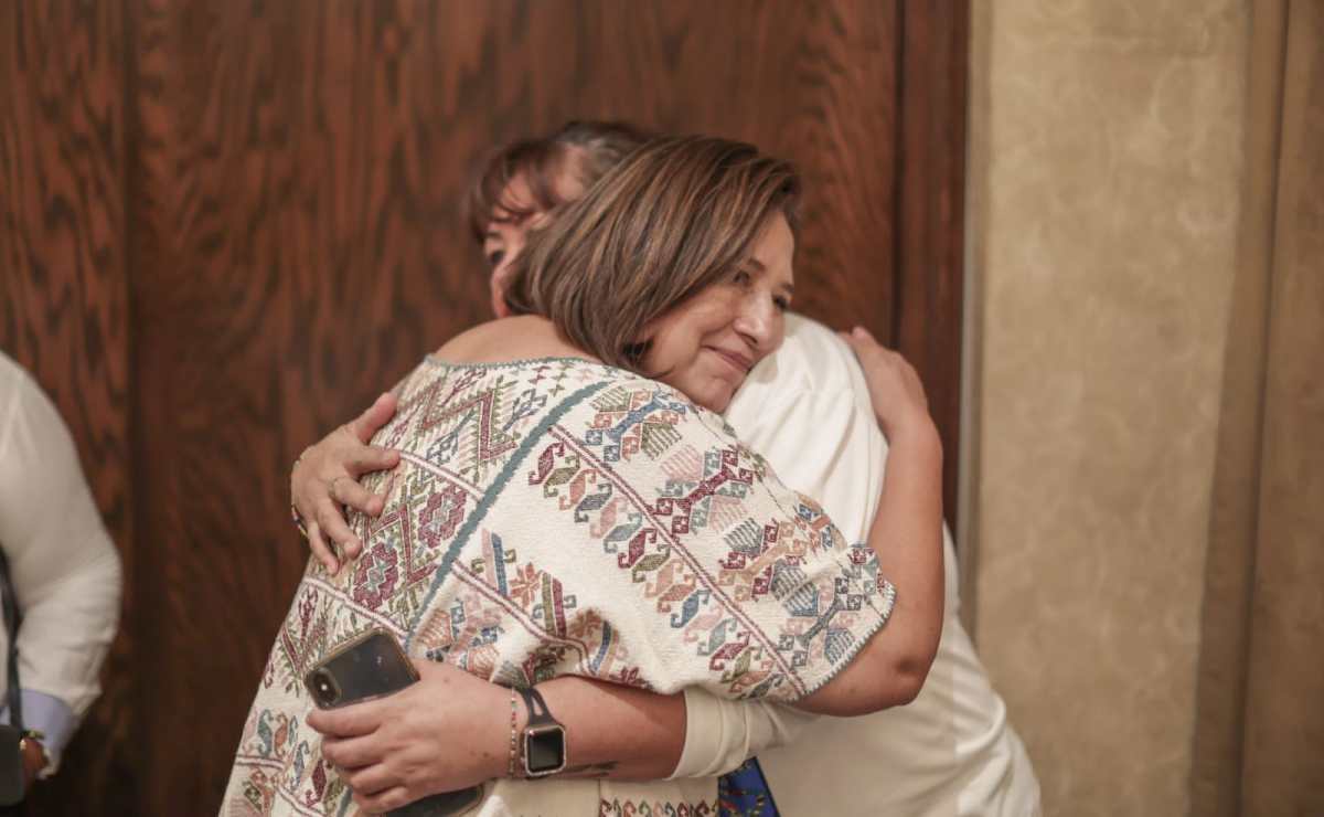 Xóchitl Gálvez se reúne con madres buscadoras de diversos colectivos