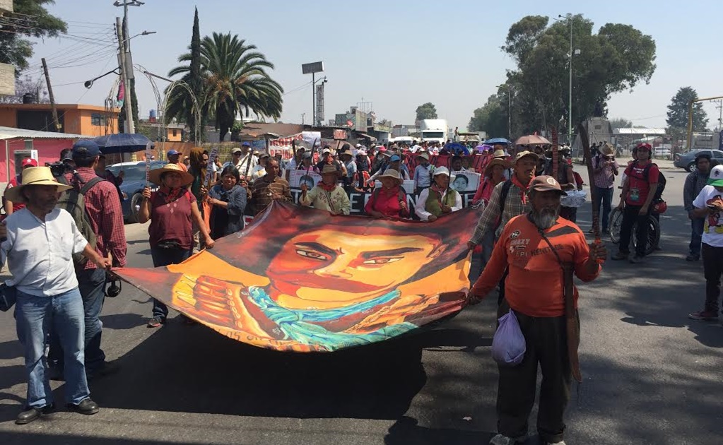 Con marcha conmemoran los 10 años de sucesos en Atenco