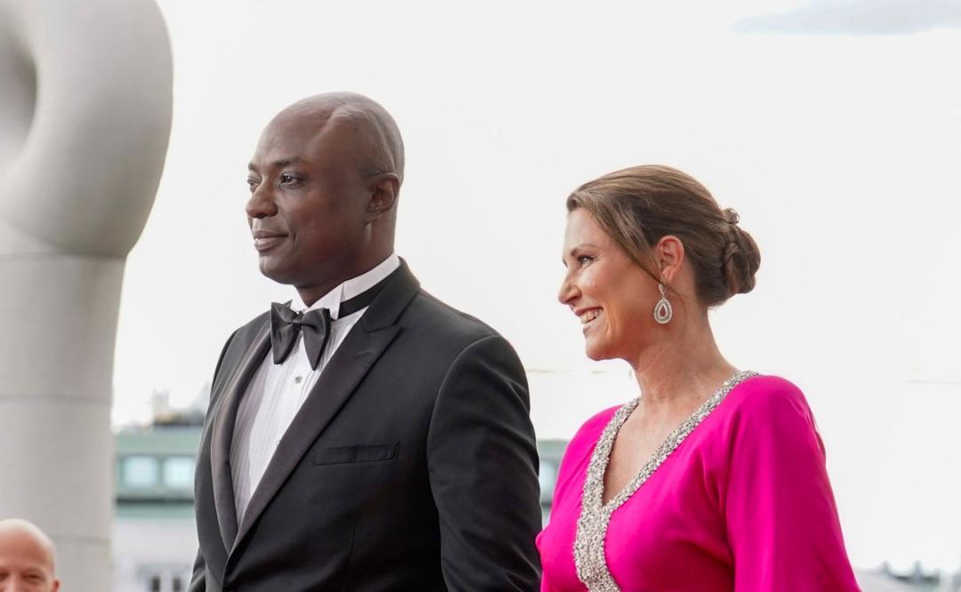 Martha Louise y su chamán, Durek Verrett, se mudan a Noruega 