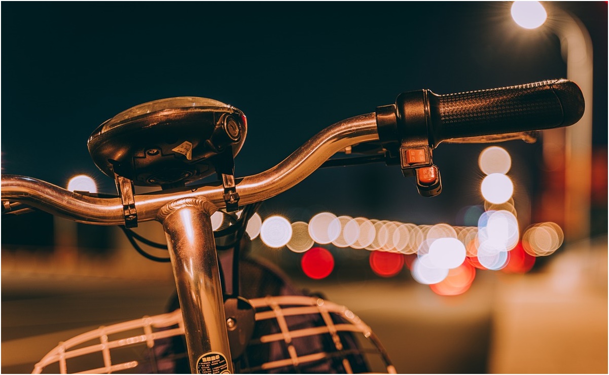 Muévete en bici para recibir a la primavera en CDMX con DJs, cine y bailes en paseo nocturno   