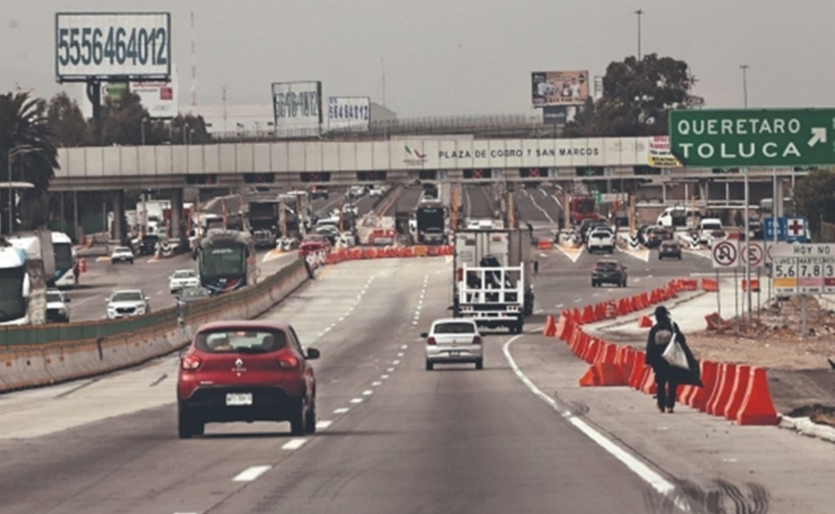 Aumenta aforo vehicular en carreteras de México ante regreso de vacacionistas 