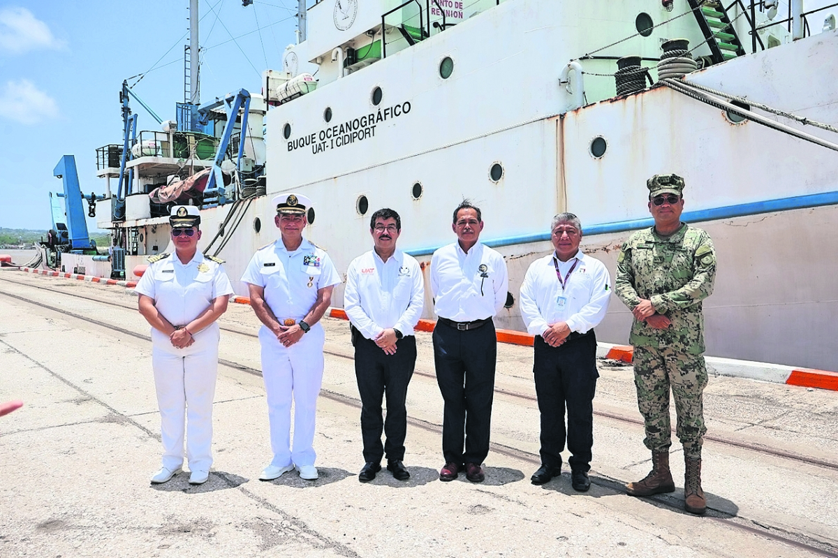 UAT recibe de la Marina buque de investigación