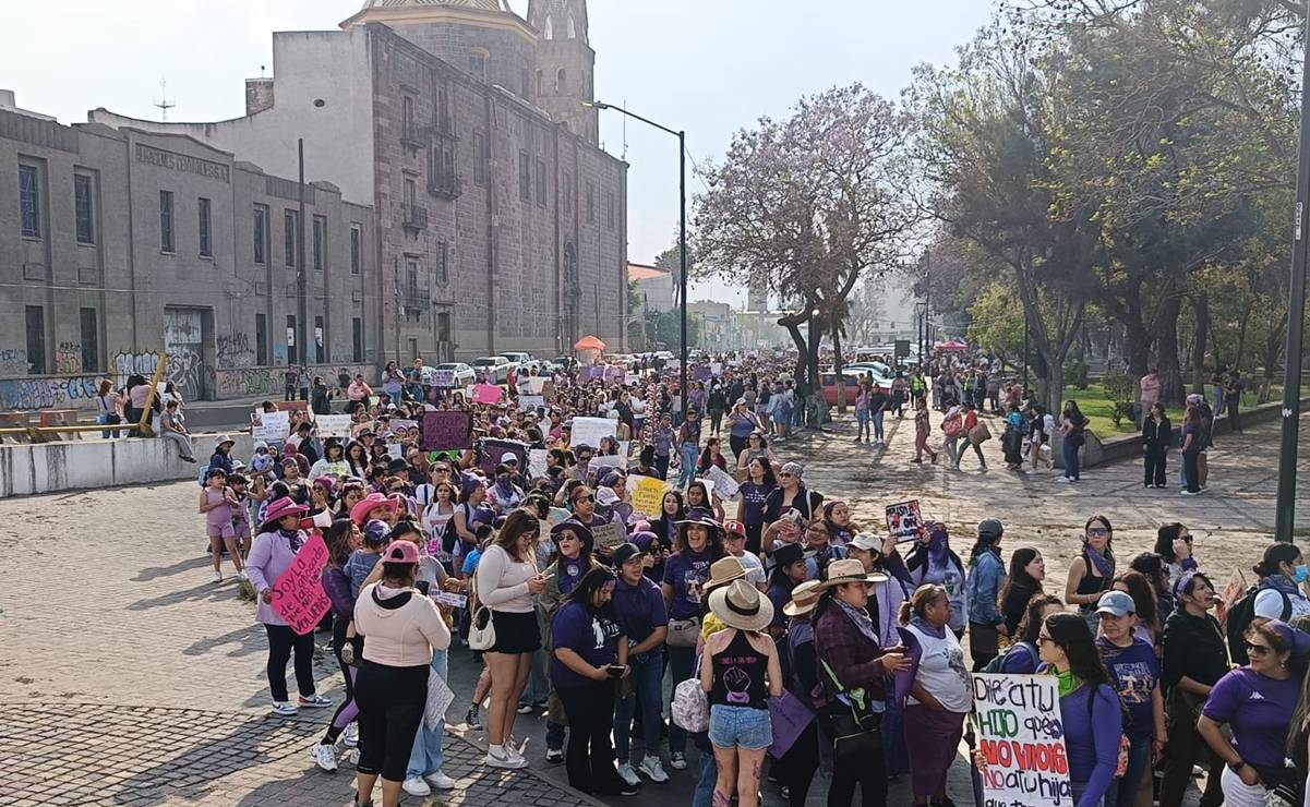 Salvo algunos daños materiales, marcha por el 8M en San Luis fue ...
