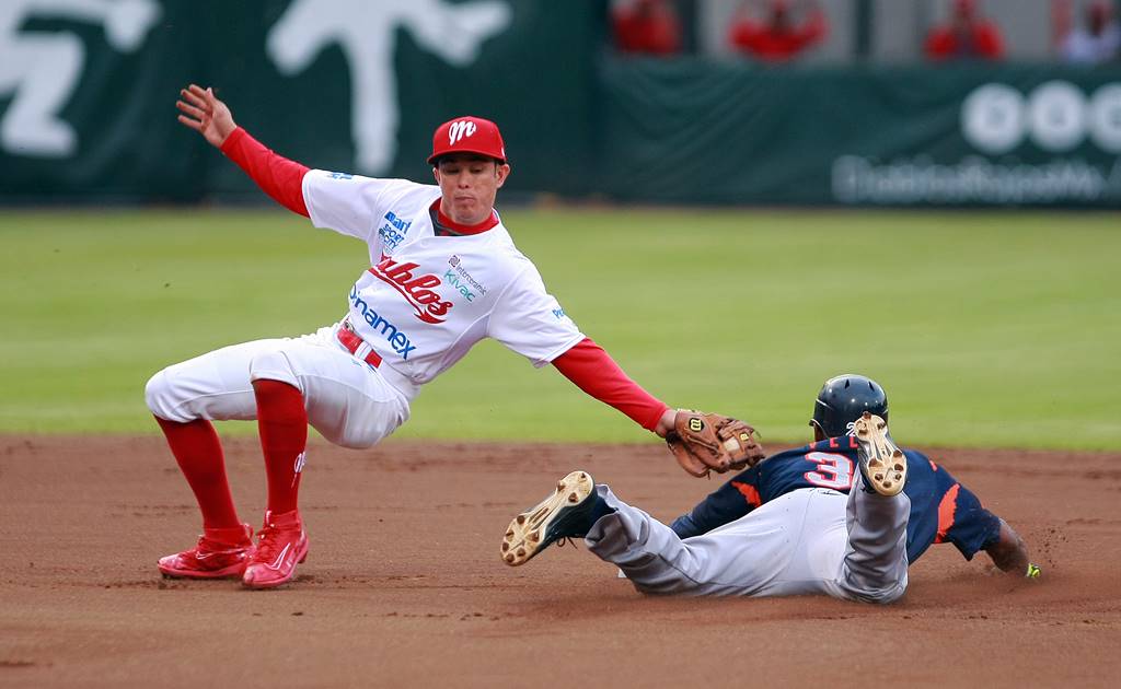 Diablos derrota a Tigres en el tercero de la serie