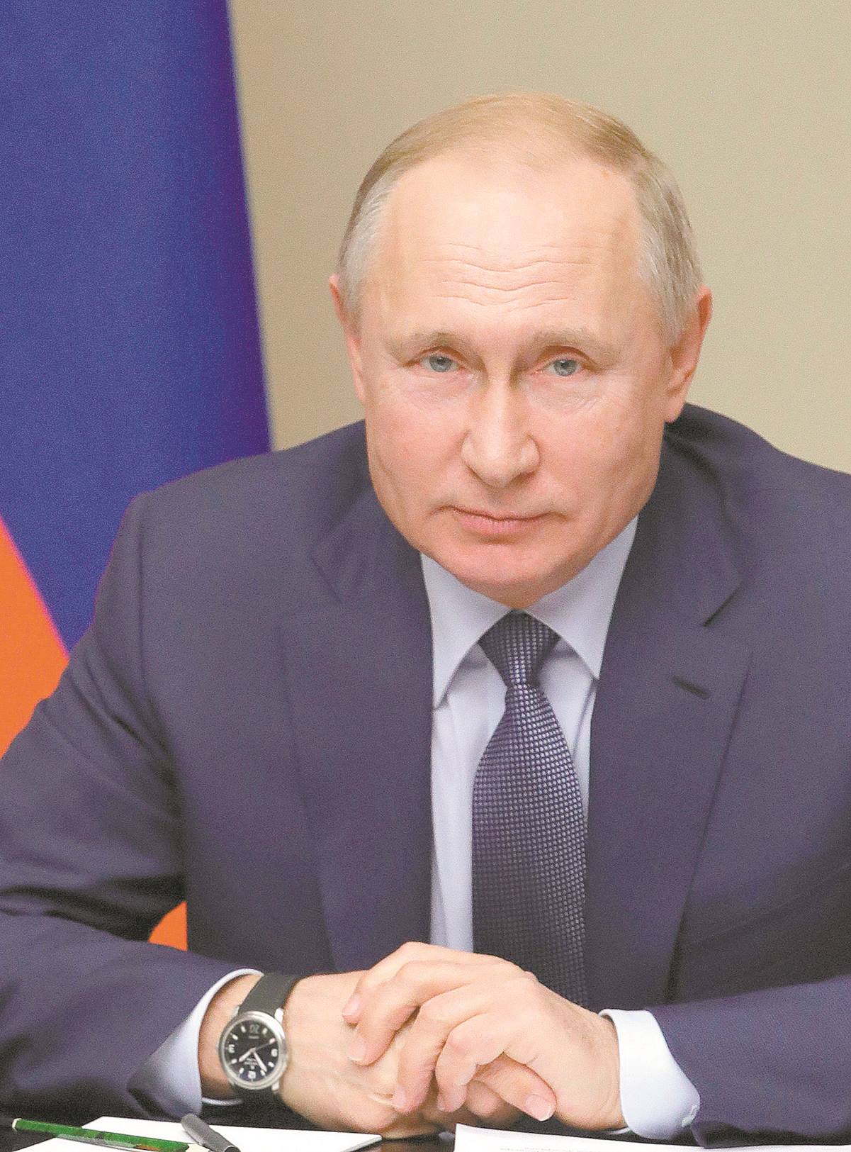 Putin busca limitar a dos mandato presidencial