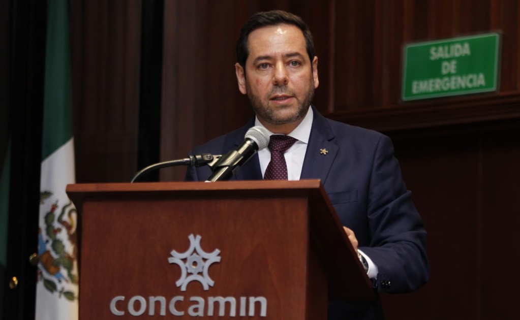 Sector industrial buscará diálogo firme con el gobierno, afirma presidente de la Concamin
