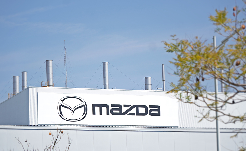 Mazda celebra 10 años de su fábrica en Salamanca