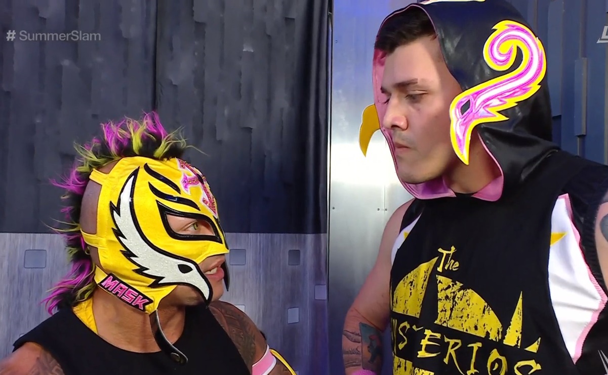 Rey Mysterio y Dominik fracasan en el intento de recuperar el título de parejas de SmackDown