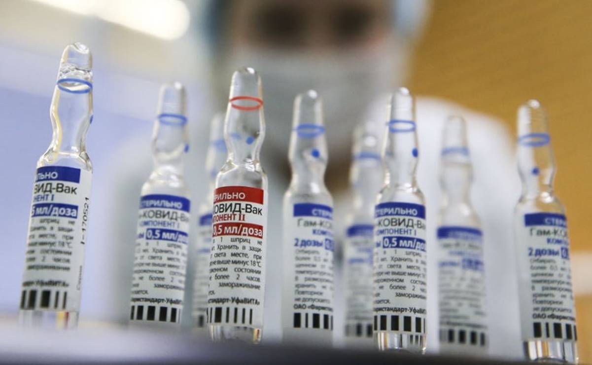 ¿Por qué Rusia tiene tan poca población vacunada pese a que desarrolló una de las primeras vacunas Covid-19?