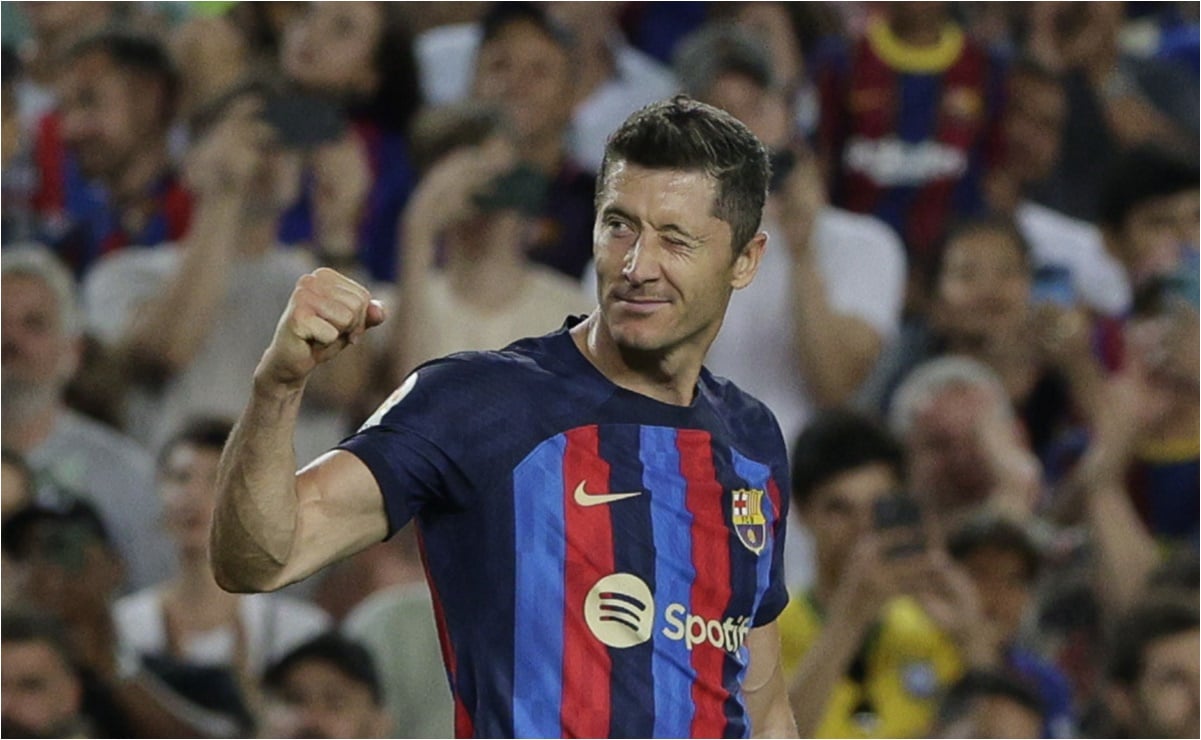 Robert Lewandowski aporta un doble en la goleada del Barcelona al Valladolid