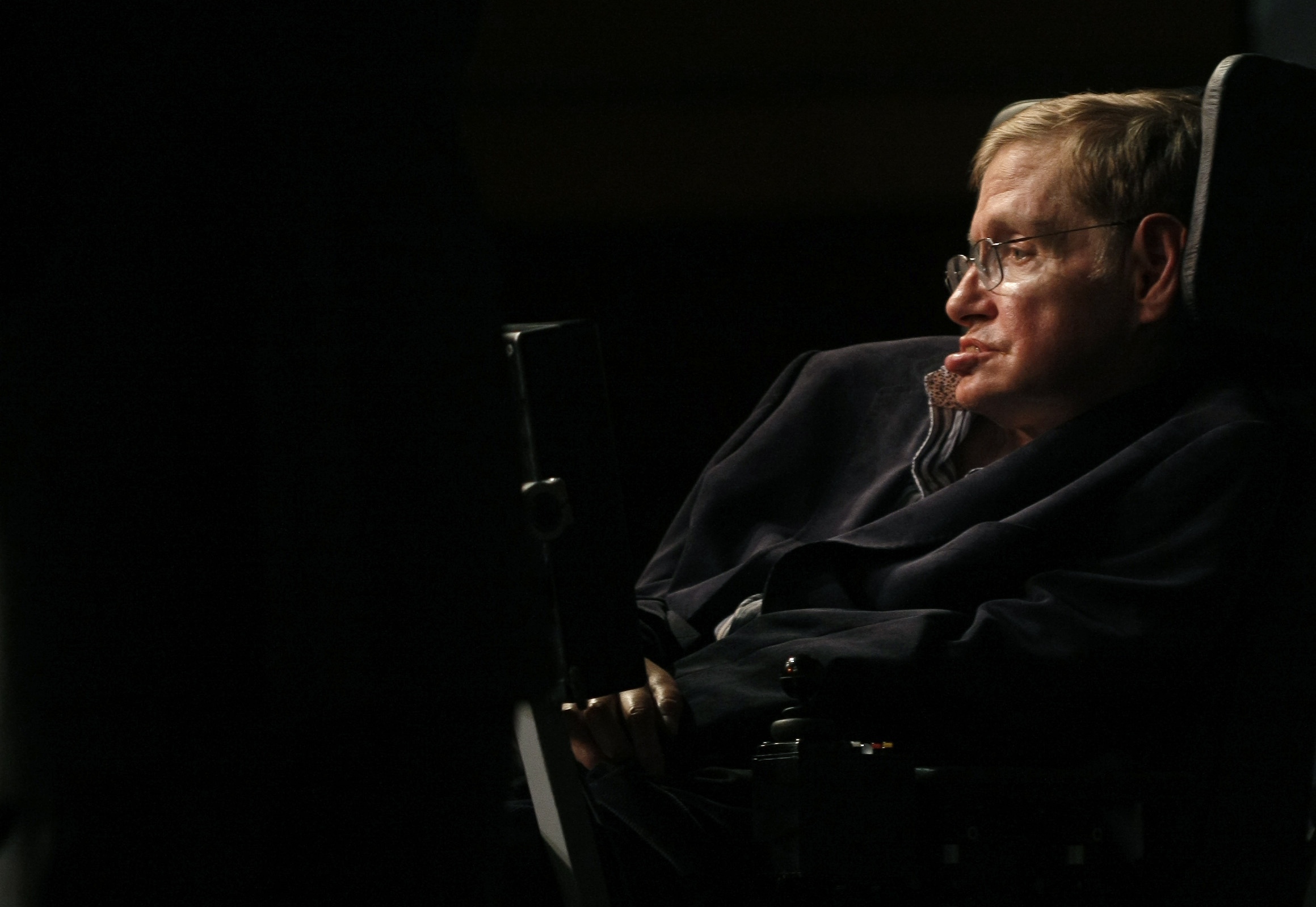 ¿Qué es la esclerosis lateral amiotrófica, la enfermedad que sufría Stephen Hawking?