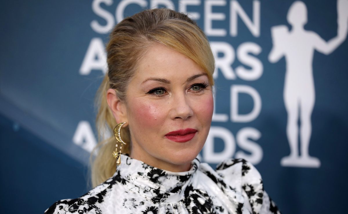 Christina Applegate revela las graves consecuencias que sufrió tras comer una ensalada: “Empecé a usar pañales”