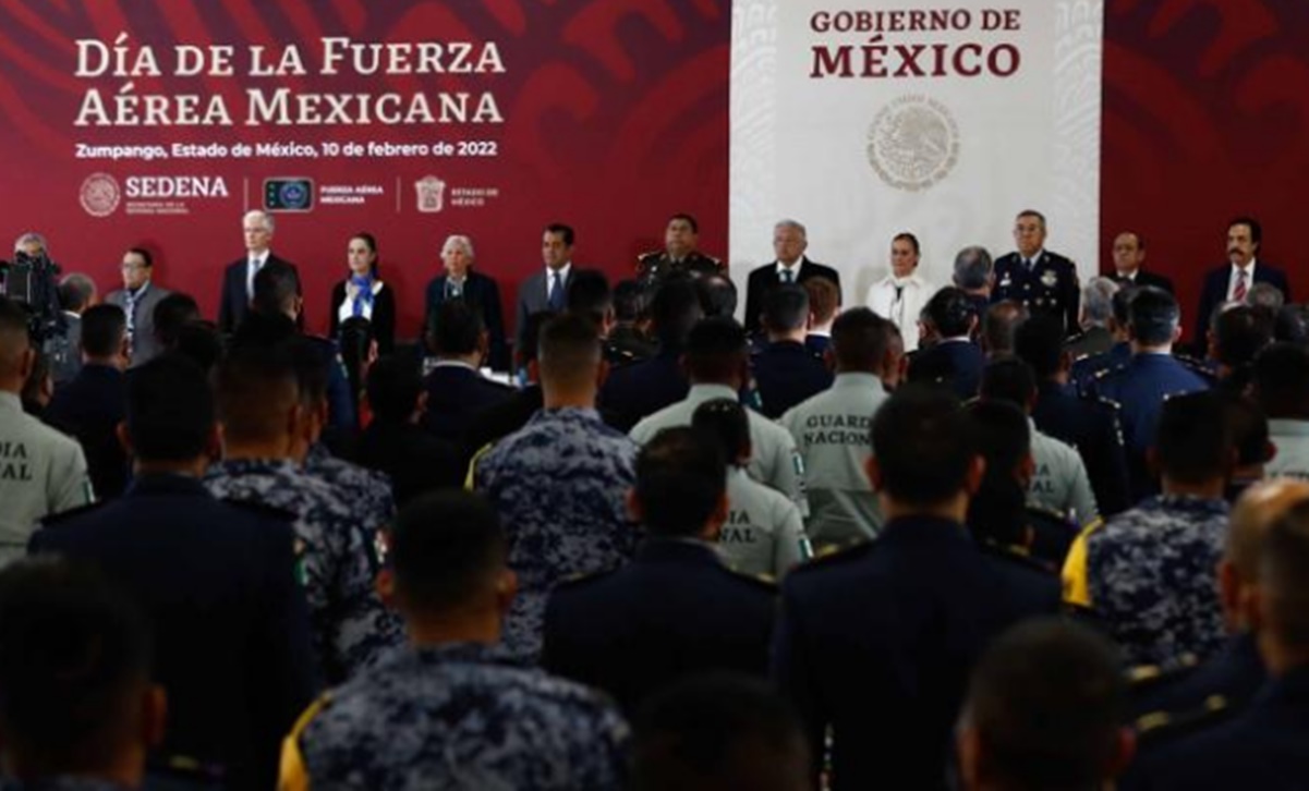 AMLO encabeza evento militar sin la presencia de los secretarios de Defensa y Marina 