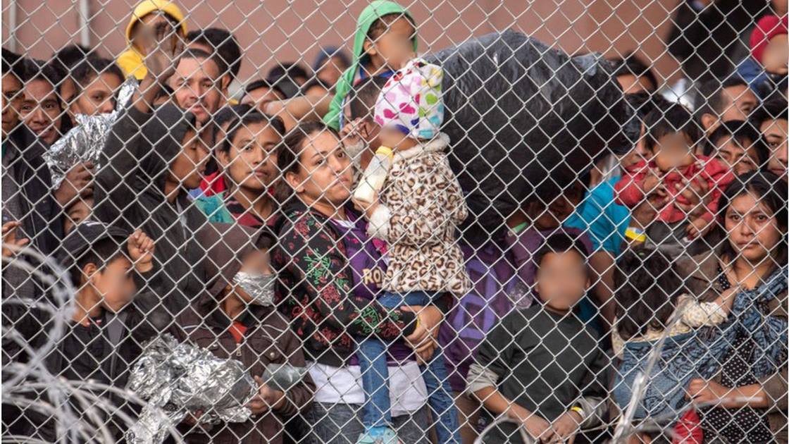 "Bebían agua del inodoro": Congresistas de EU visitan centros de detención de migrantes