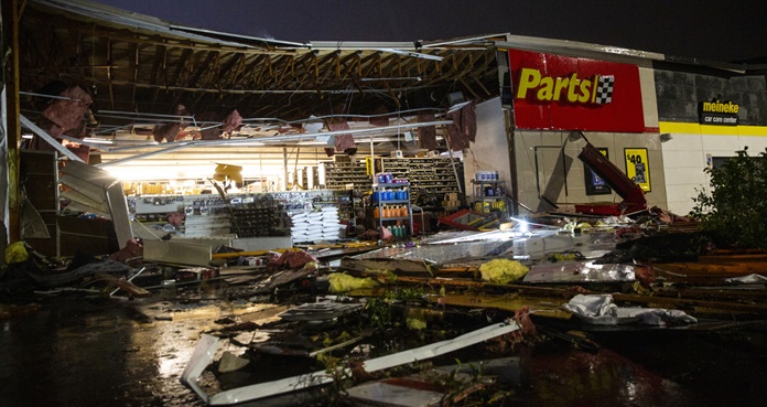 Video. Tornado provoca severos daños en ciudad de Dakota del Sur