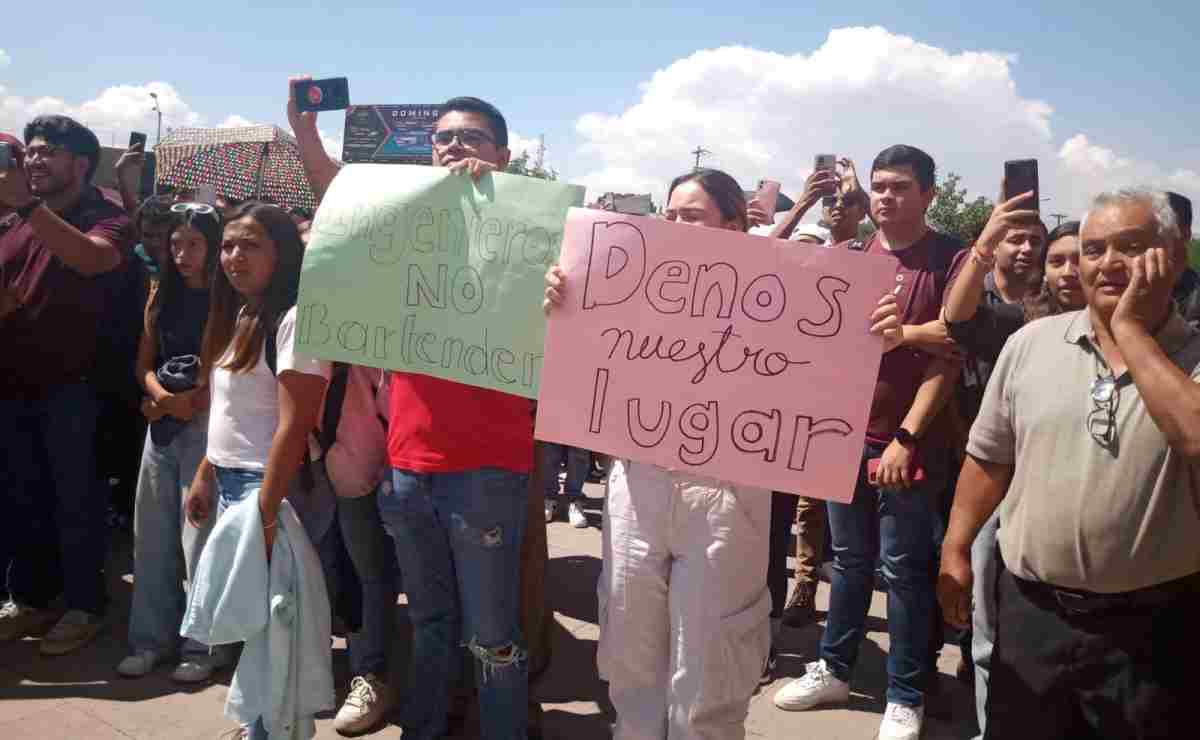 "El Tec no es cantina", universitarios en Saltillo protestan por uso de instalaciones para concierto de Grupo Frontera