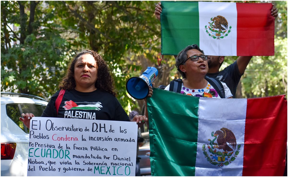 Crisis México-Ecuador: Reportan concentración en Embajada ecuatoriana en Polanco; "¡fascistas, terroristas!", gritan