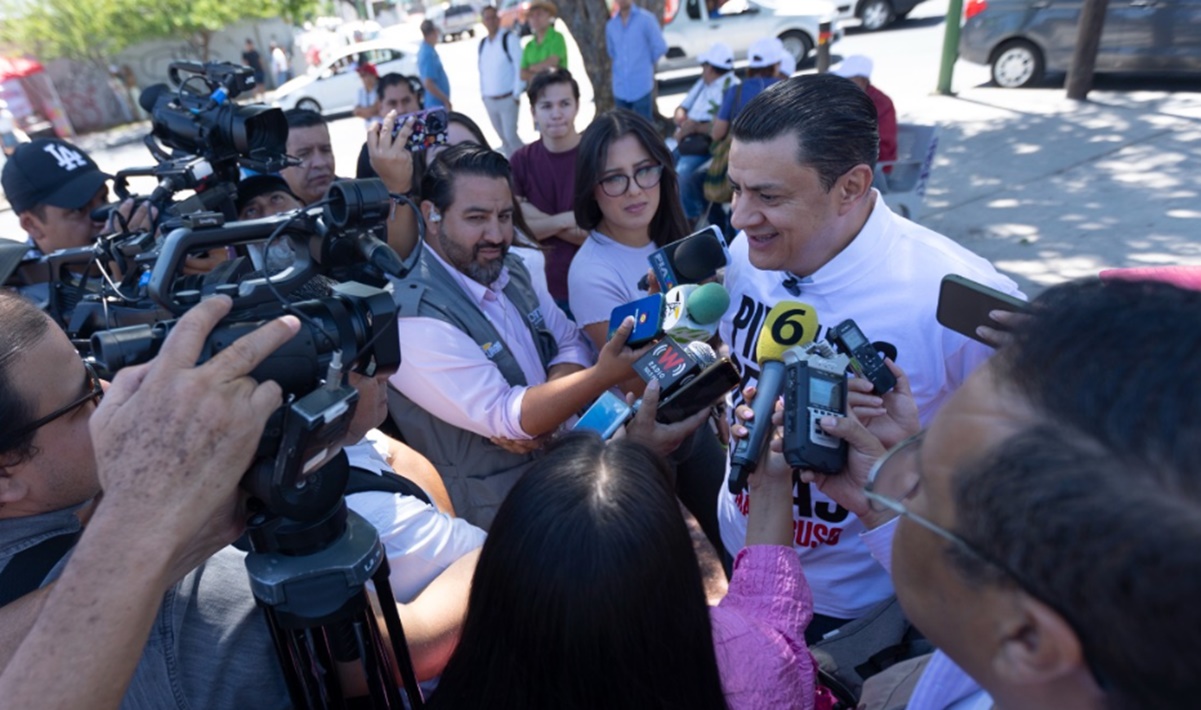 Inician declinaciones de 27 aspirantes de Morena a candidatos a gobernador en Jalisco