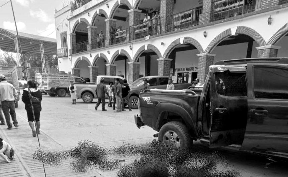 Hijos de exedil, entre las víctimas de enfrentamiento en palacio municipal de Amoltepec, Oaxaca