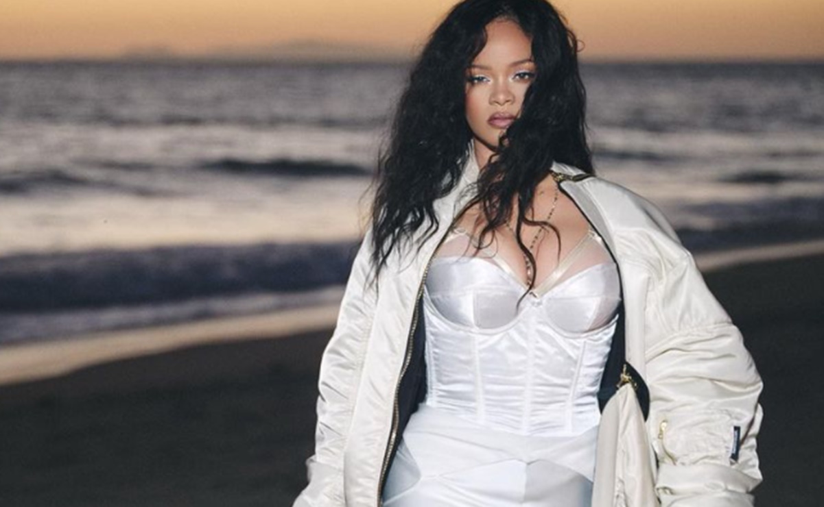 Rihanna desata polémica al aparecer vestida de monja en una revista: "¿en qué estabas pensando?"