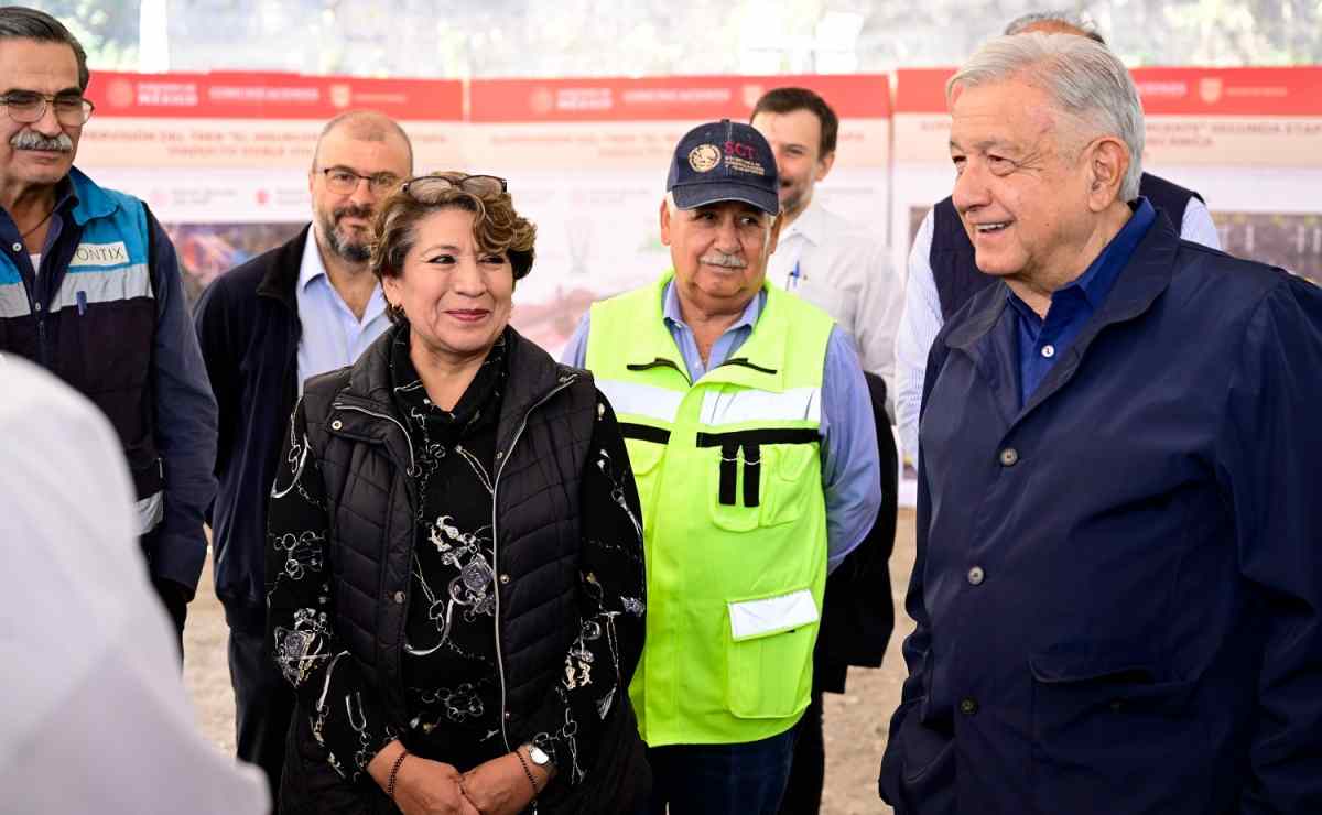 Delfina Gómez y AMLO supervisan avances del Tren “El Insurgente” 