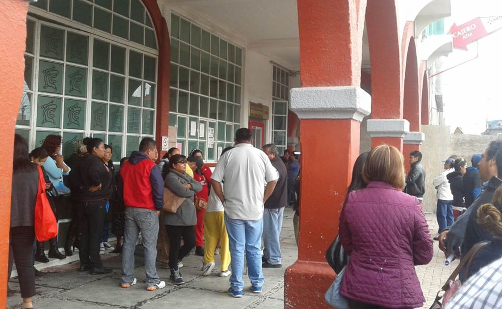 Pobladores protestan en San Salvador Atenco