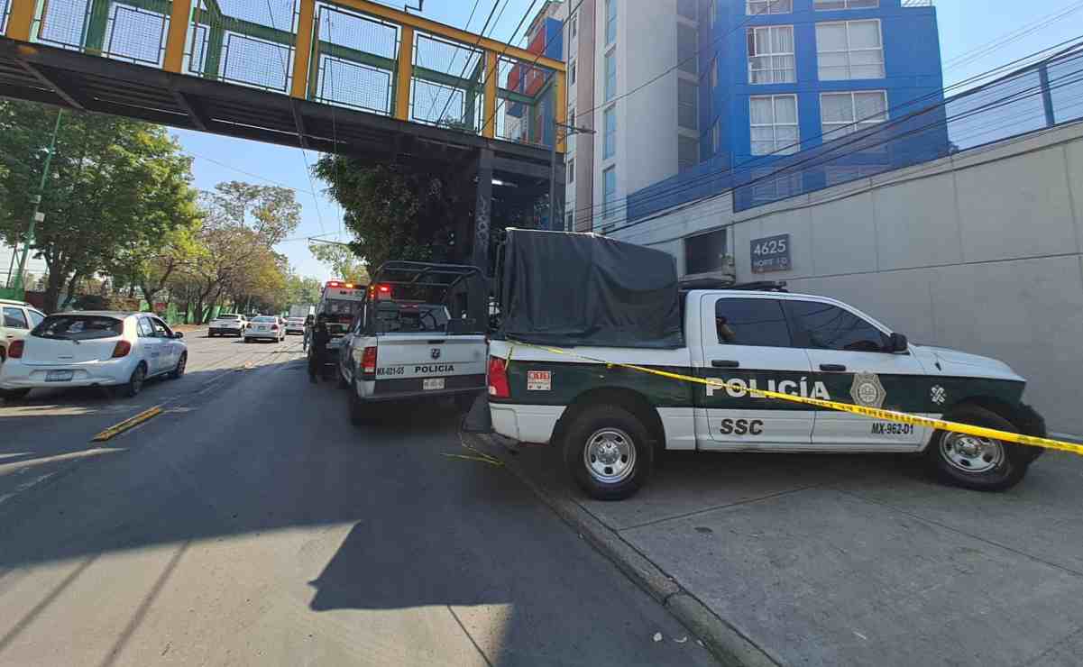 Localizan cuerpo de un hombre colgado en puente peatonal de la GAM