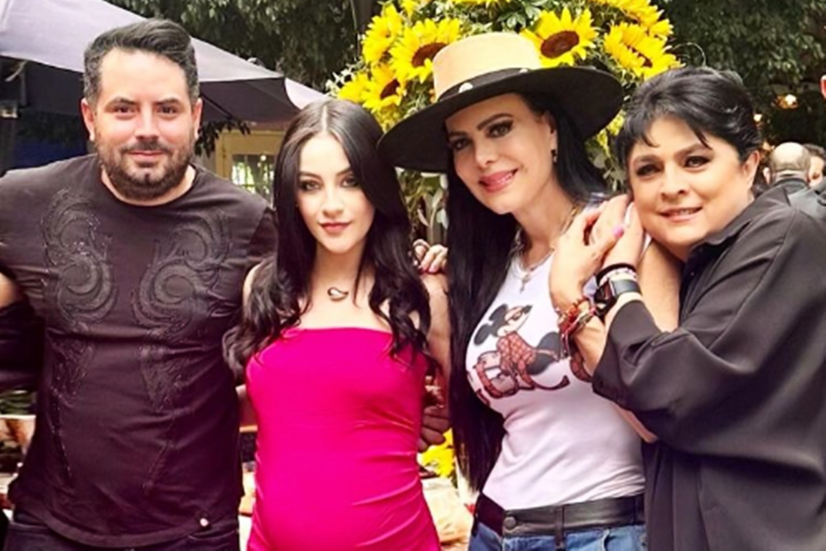 Maribel Guardia, la invitada especial al babyshower de Tessa, la nieta de Victoria Ruffo