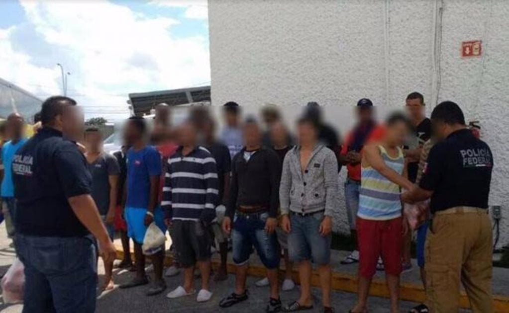 Mexico police rescue 31 Cuban migrants in Quintana Roo