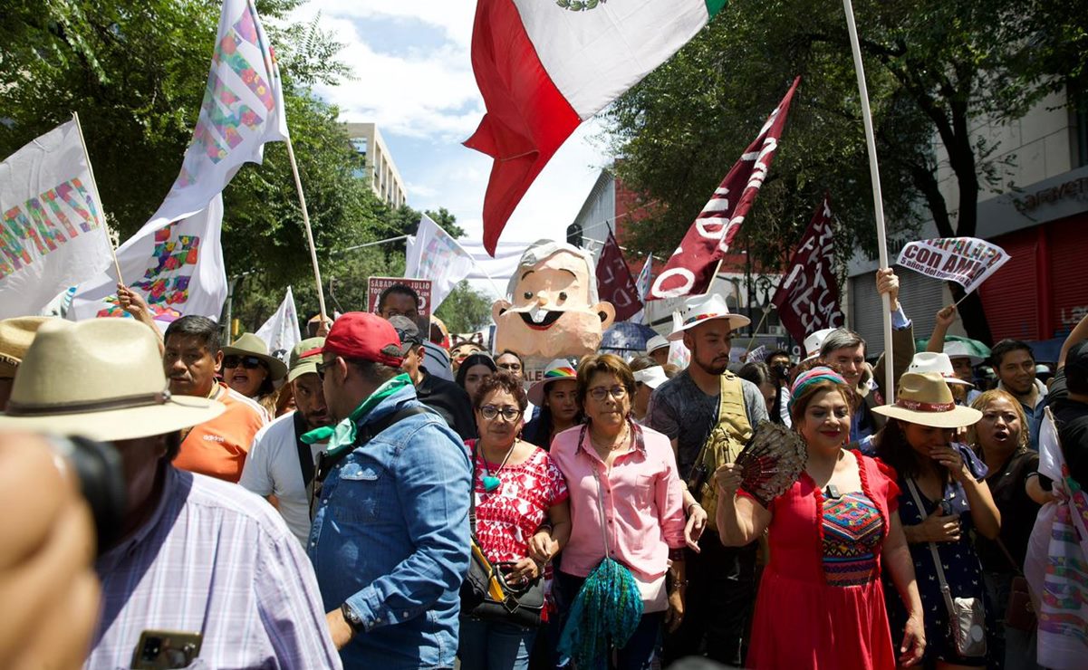 Encienden maquinaria  de Morena en el Zócalo para el AMLO Fest 