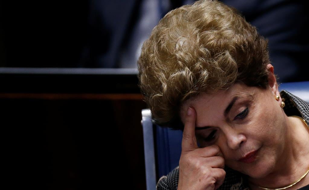Dilma Rousseff mantendrá derechos pese a destitución 