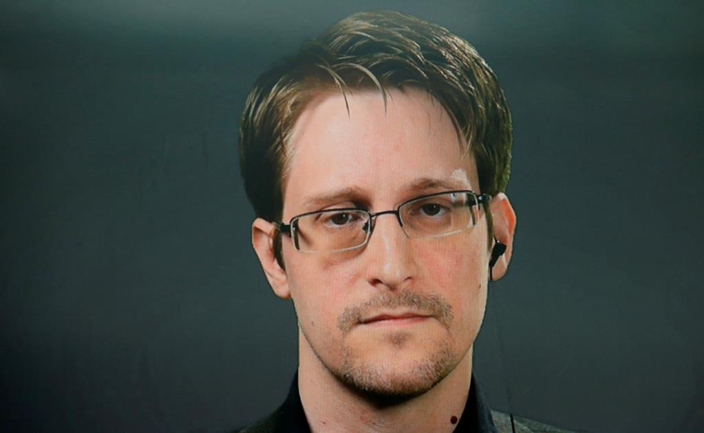 Edward Snowden no se arrepiente de sus revelaciones