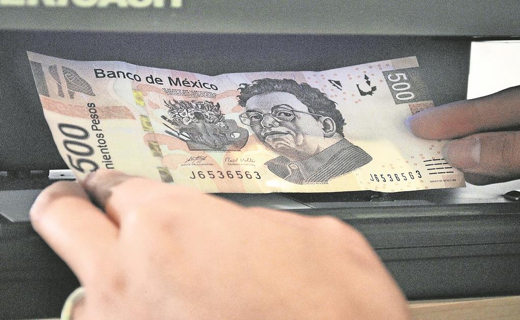 Bancos ganan mil 997 mdp por movimientos que afectan a usuarios: Condusef