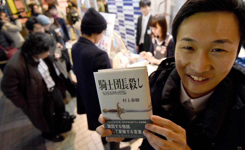 Novela de Murakami causa euforia en Japón