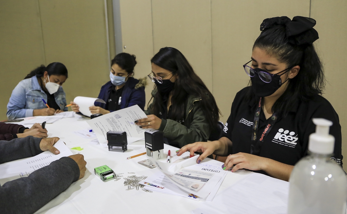 Van cinco mujeres por gubernatura de Zacatecas 