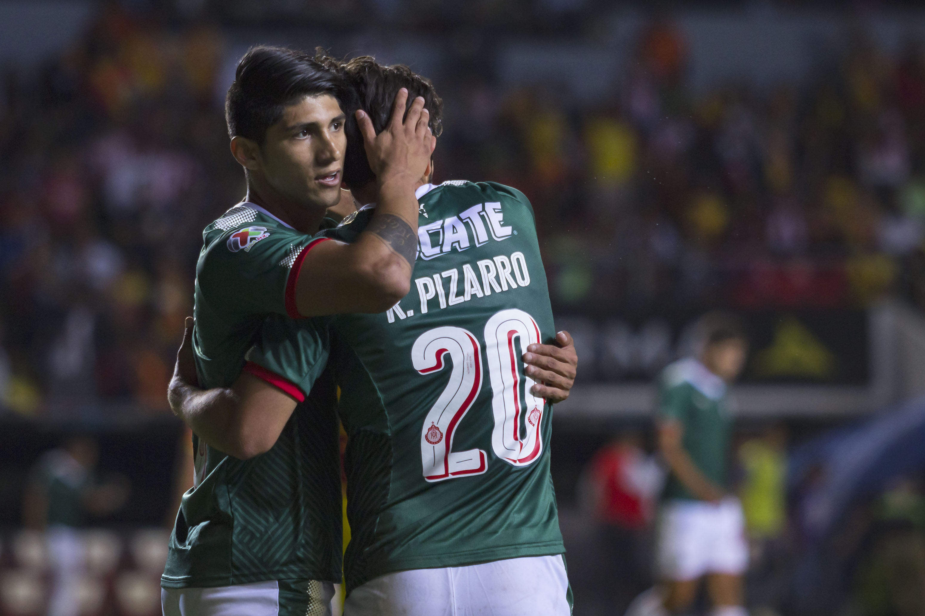 Pulido no sale y Pizarro sigue siendo de Chivas: De Anda