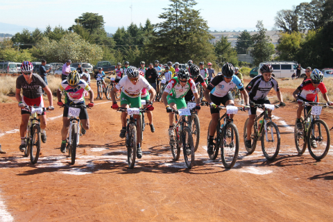 Ciclistas recorrerán nueva pista