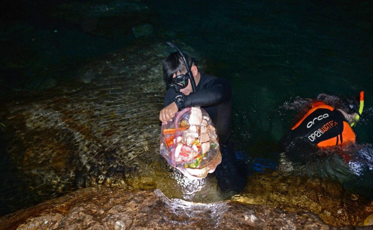 Extraen 25 toneladas de basura de cenotes en Yucatán; el 70% presenta varios grados de contaminación