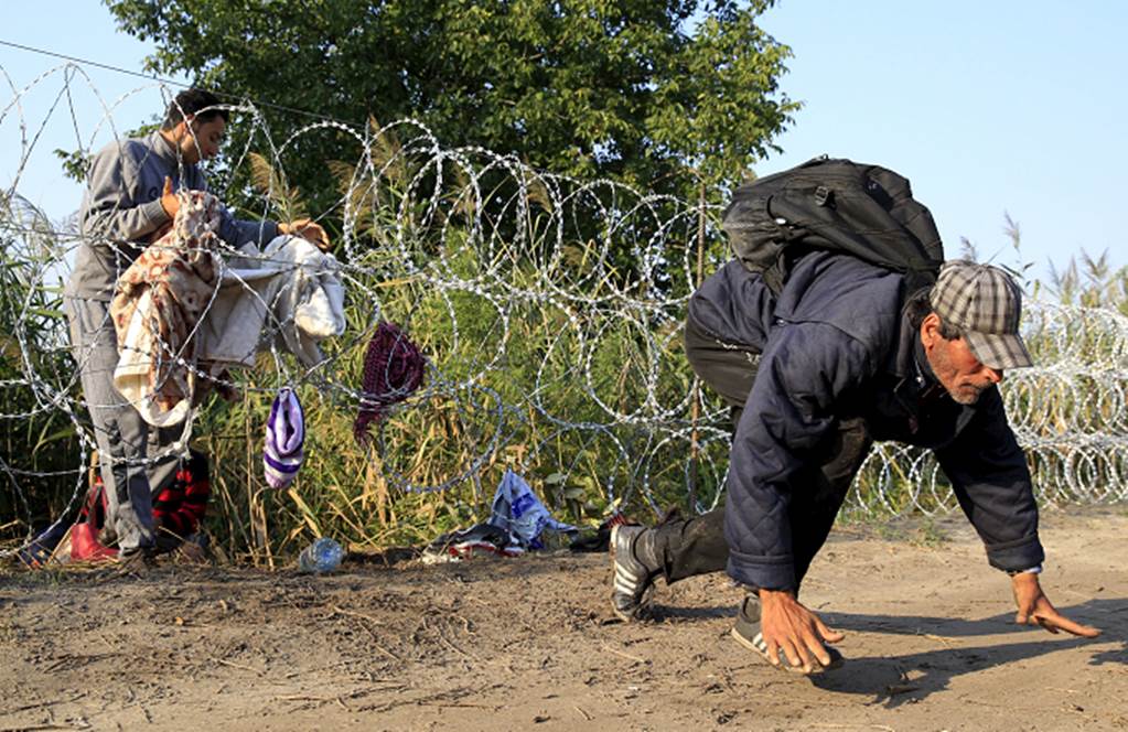Hungría intercepta 3 mil 241 inmigrantes