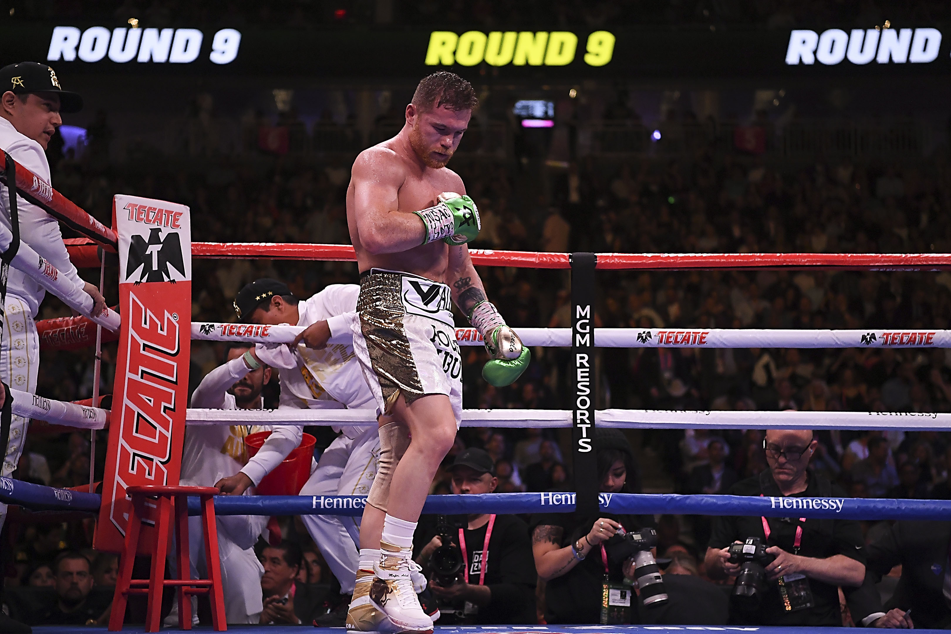 Saúl "Canelo" Álvarez manda mensaje por el accidente del avión que regresaba de su pelea