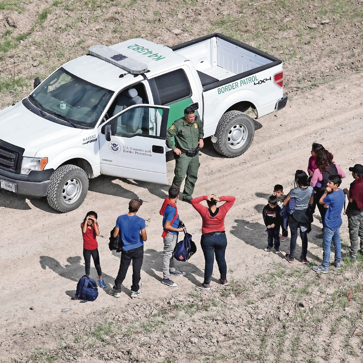 Detienen en Sonora a mil 103 migrantes ajenos a la caravana