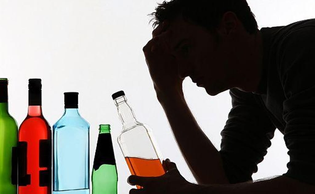 Beber más de cinco vasos de alcohol por semana acortaría la vida