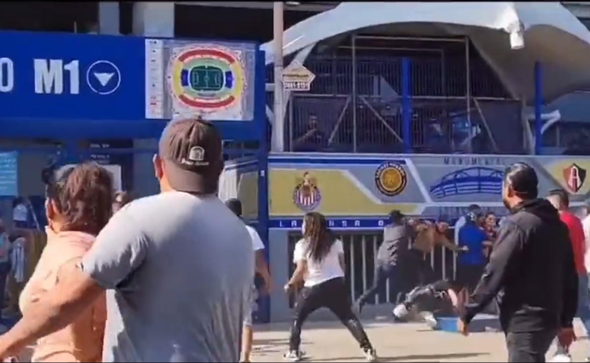 Golpiza en el estadio Jalisco por la venta de boletos para la final entre Atlas vs León