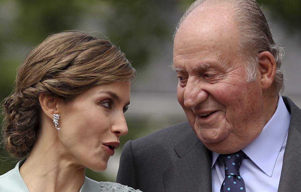"La mandona", Juan Carlos I de España acusa a Letizia de su exilio