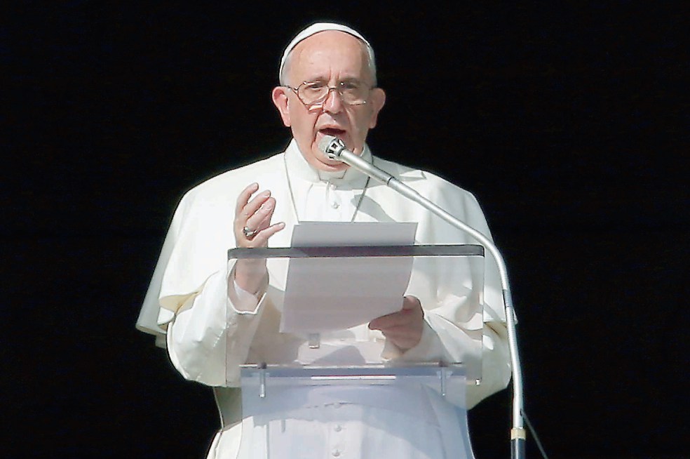 Papa Francisco está bien, pero no celebrará en público el Ángelus del domingo