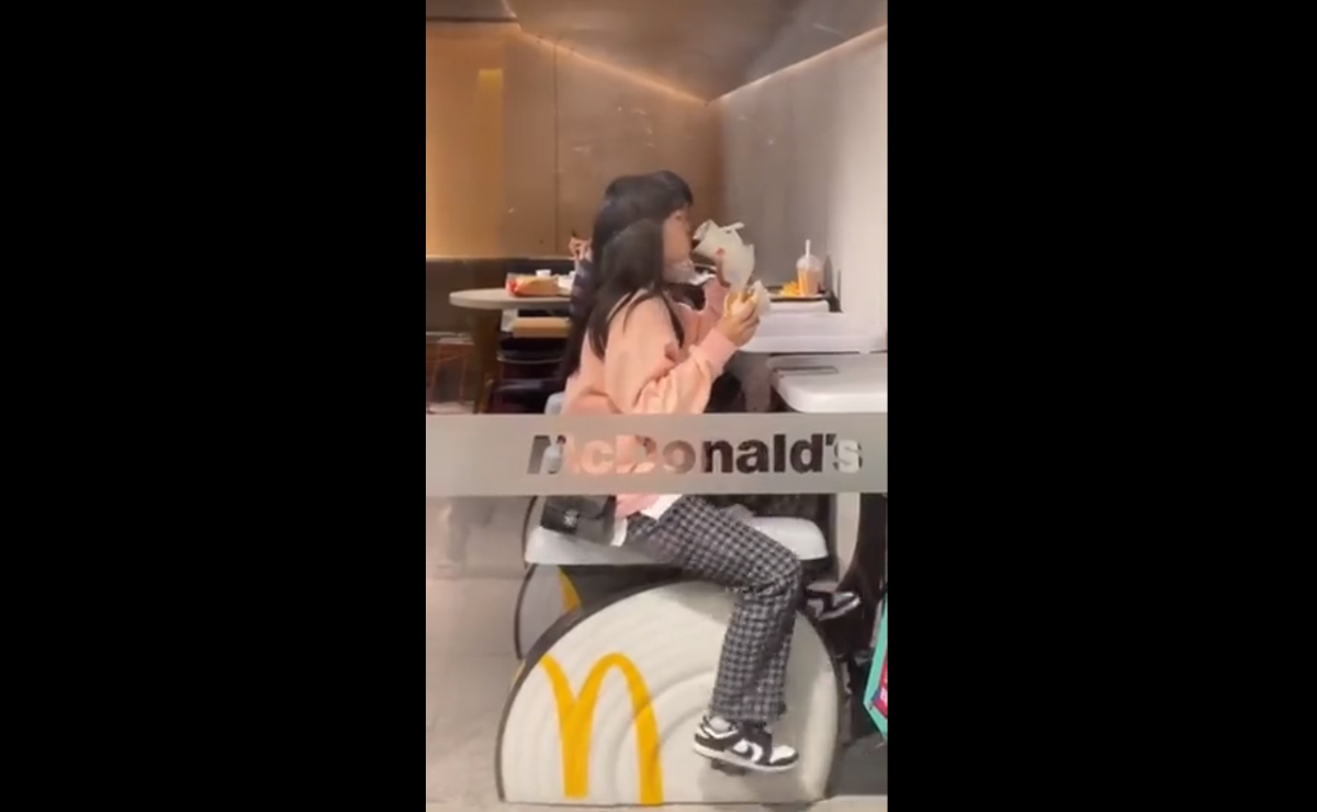 ¿Instalan un gimnasio en McDonald 's? Así es esta sucursal en China 