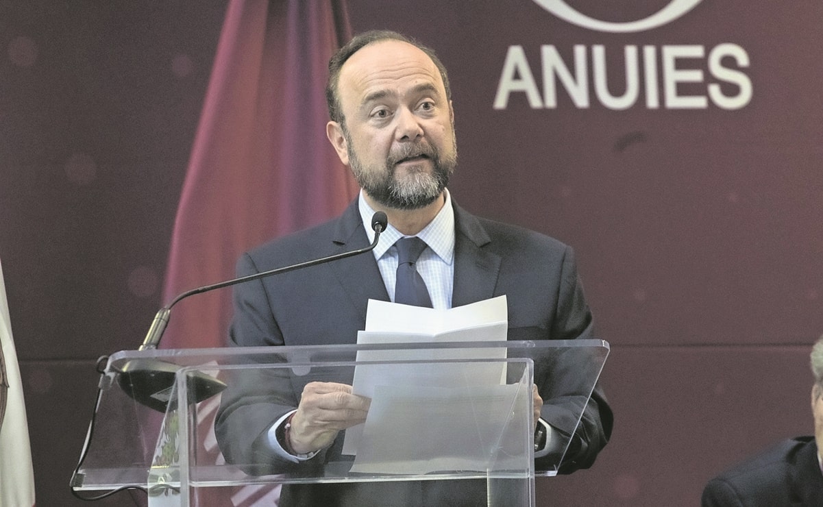 Advierten sobre crisis financiera en universidades; ANUIES pide a diputados más recursos