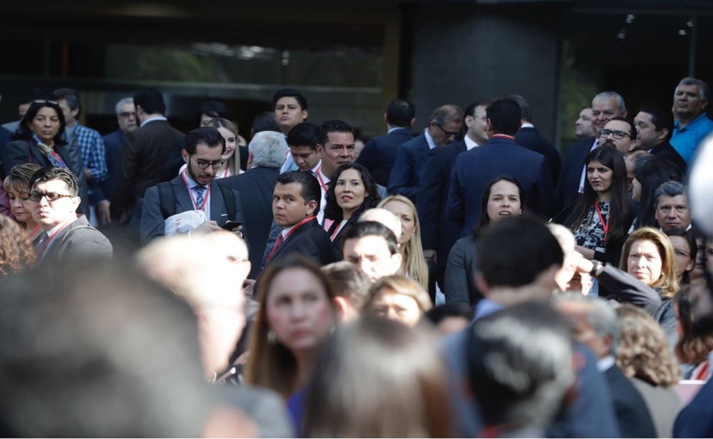 Desplazan trabajadores extranjeros a los nacionales por no dominar el inglés