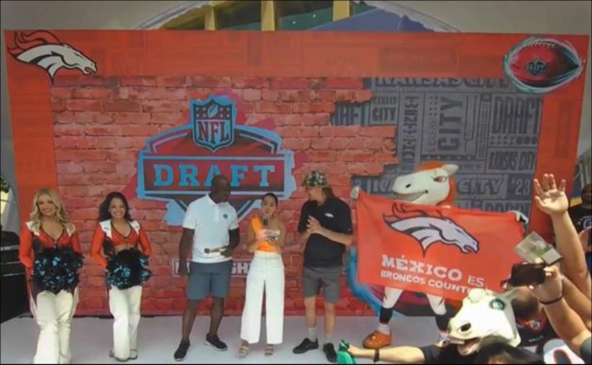 Los Broncos de Denver realizan Fan Fest en la Ciudad de México